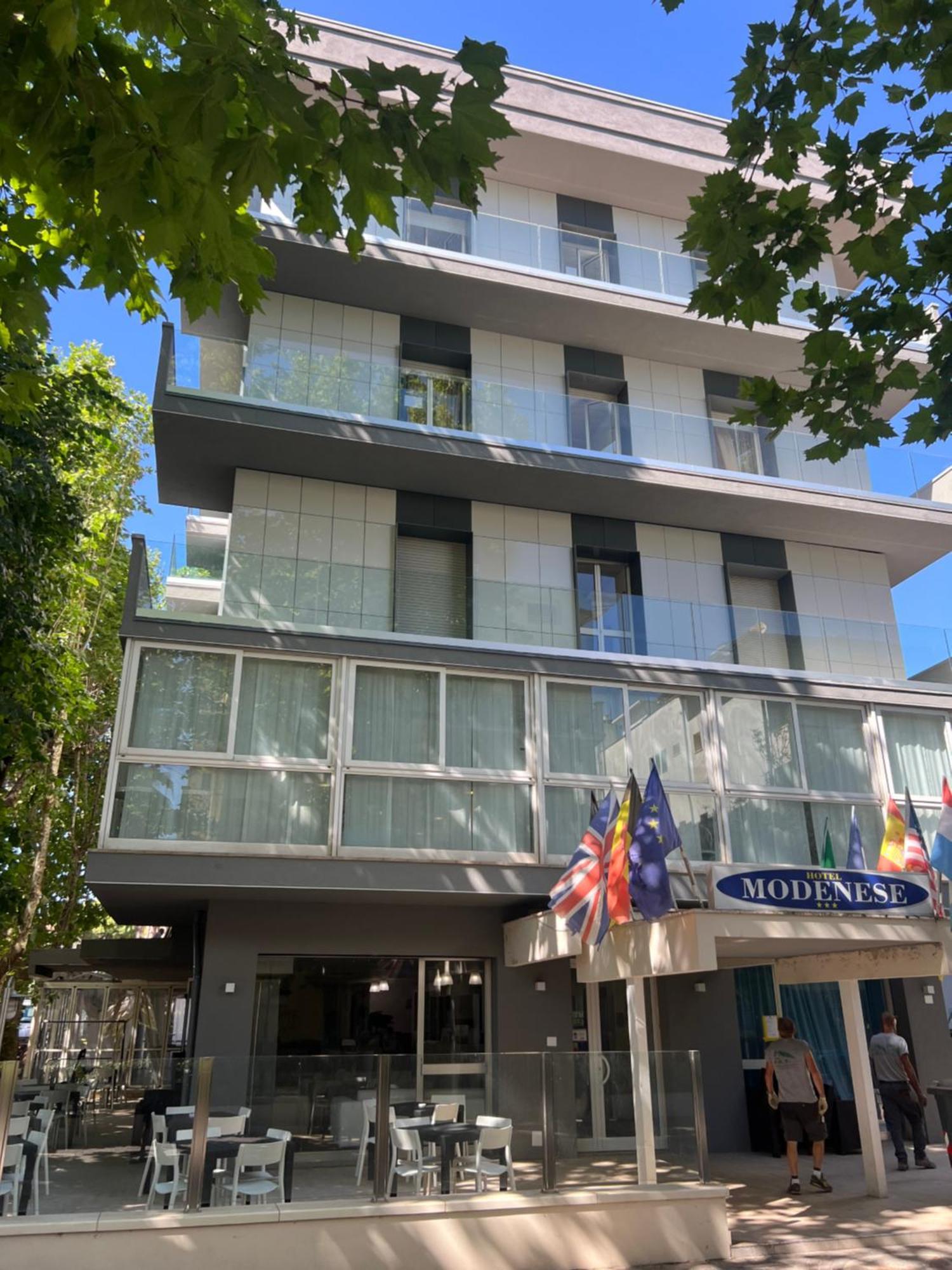 Hotel Modenese Riccione Exterior foto